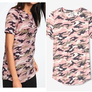 ‘Pink’🎀 Green and Pink Perfect Camo Crew Tee